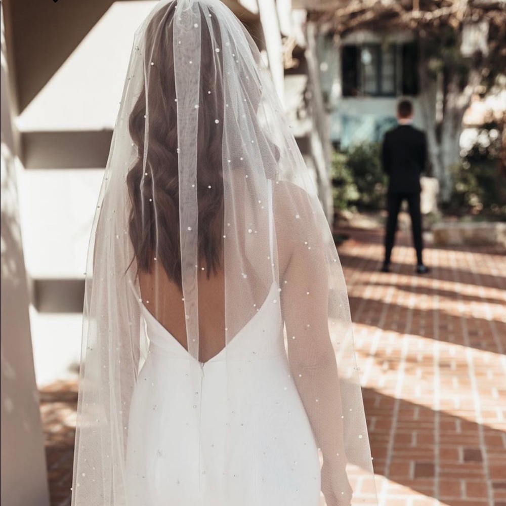 Untamed Petal Pearl Cathedral Veil